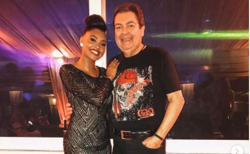 Rainha da Tom Maior e ex-bailarina do ‘Domingão’ se declara a Faustão: ‘Gratidão eterna’