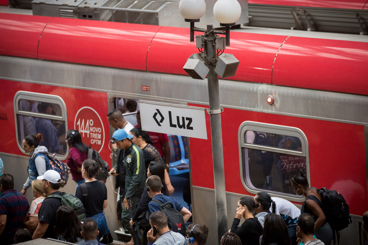 Greve na CPTM paralisa três linhas nesta terça-feira em São Paulo