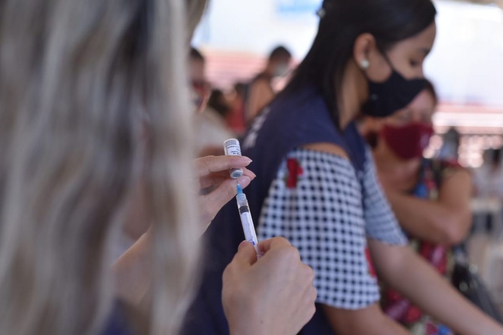 Prefeitura de São Paulo se posiciona sobre suspeita de vacinas aplicadas fora de validade