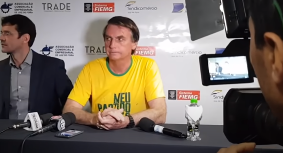 Documentário que vê contradições da facada em Bolsonaro atinge 1 mi de visualizações em poucos dias