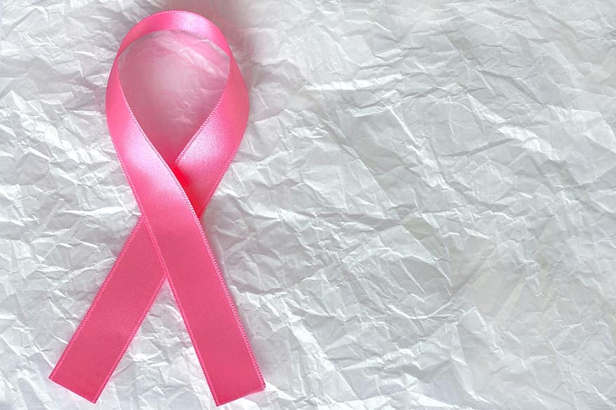 ‘Outubro Rosa’ alerta para prevenção do câncer de mama