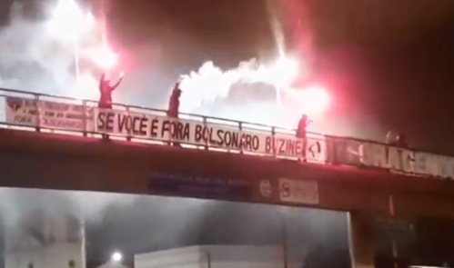 Torcidas de São Paulo e Corinthians pedem buzina contra Bolsonaro; assista