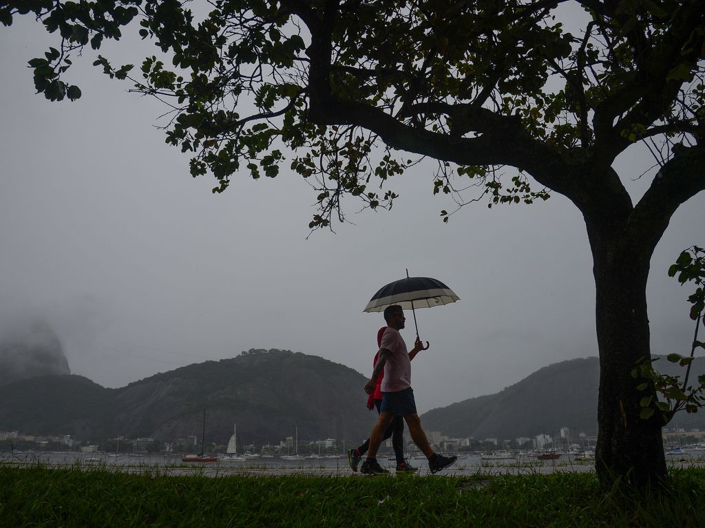 Verão começa nesta terça-feira com previsão de chuvas acima da média