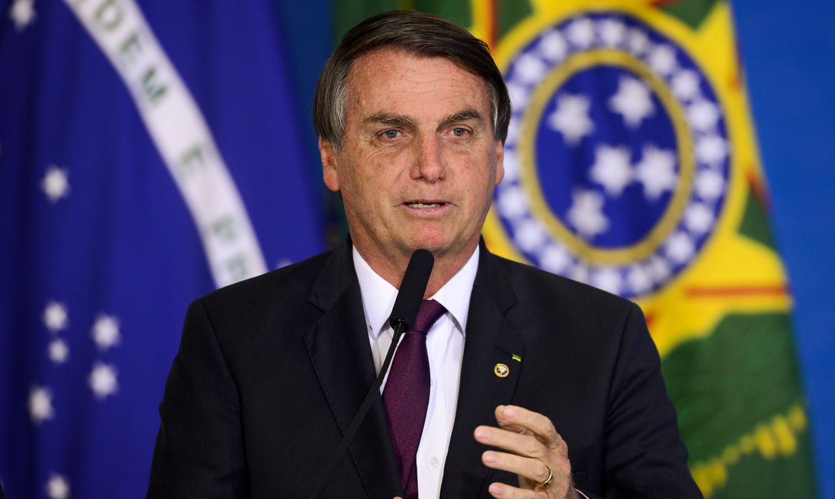 Bloqueado: Bolsonaro supera adversários ao Planalto em inscritos no Telegram