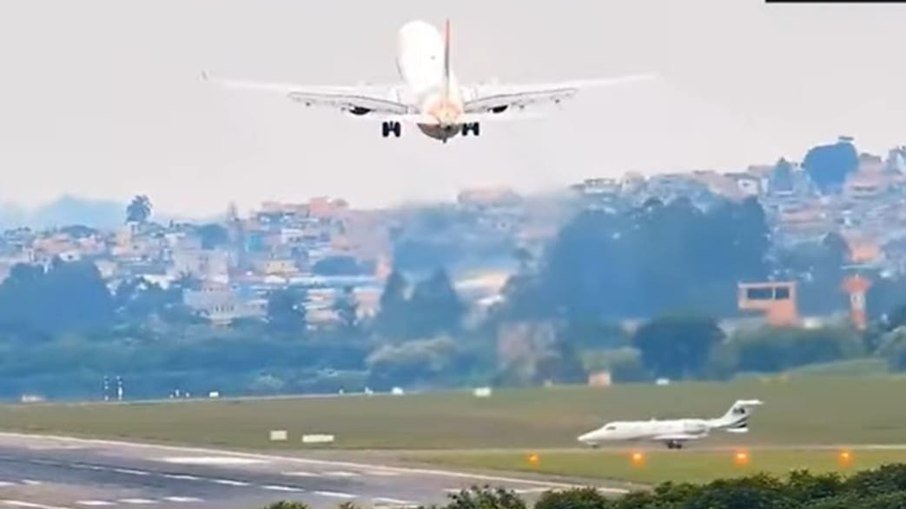 Vídeo: avião arremete em Guarulhos para evitar colisão com jatinho