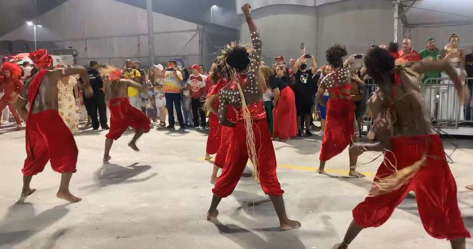 Assista a apresentação do Salgueiro no Rio Carnaval 2022; Viviane Araújo se destaca