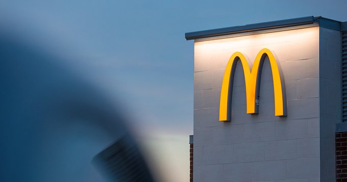 McDonald’s, Coca-Cola e Starbucks deixam de operar na Rússia