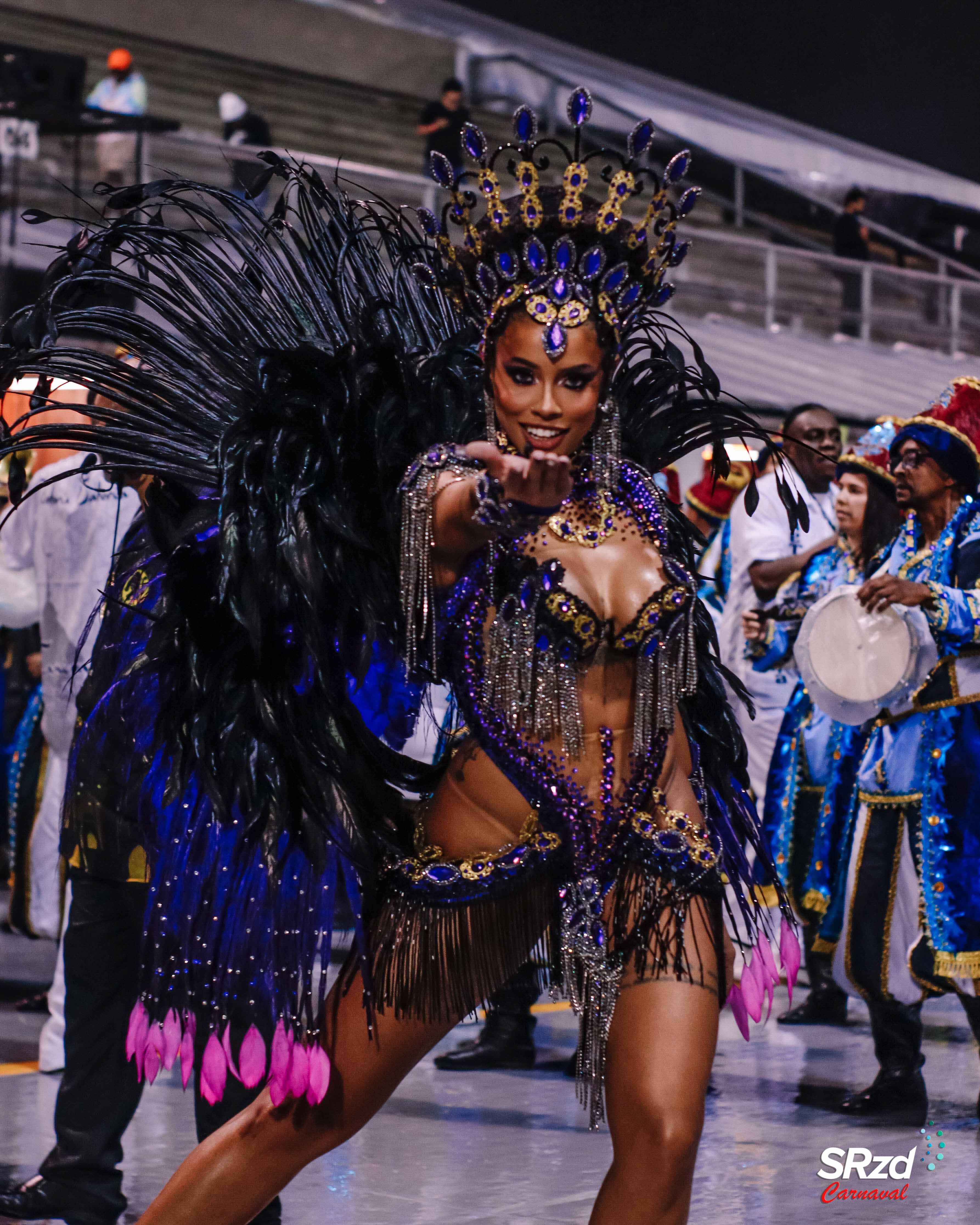 Desfile 2022 da Camisa 12. Foto: Bruno Giannelli/SRzd