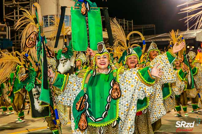 Desfile 2022 da Nenê de Vila Matilde. Foto: Cesar R. Santos/SRzd