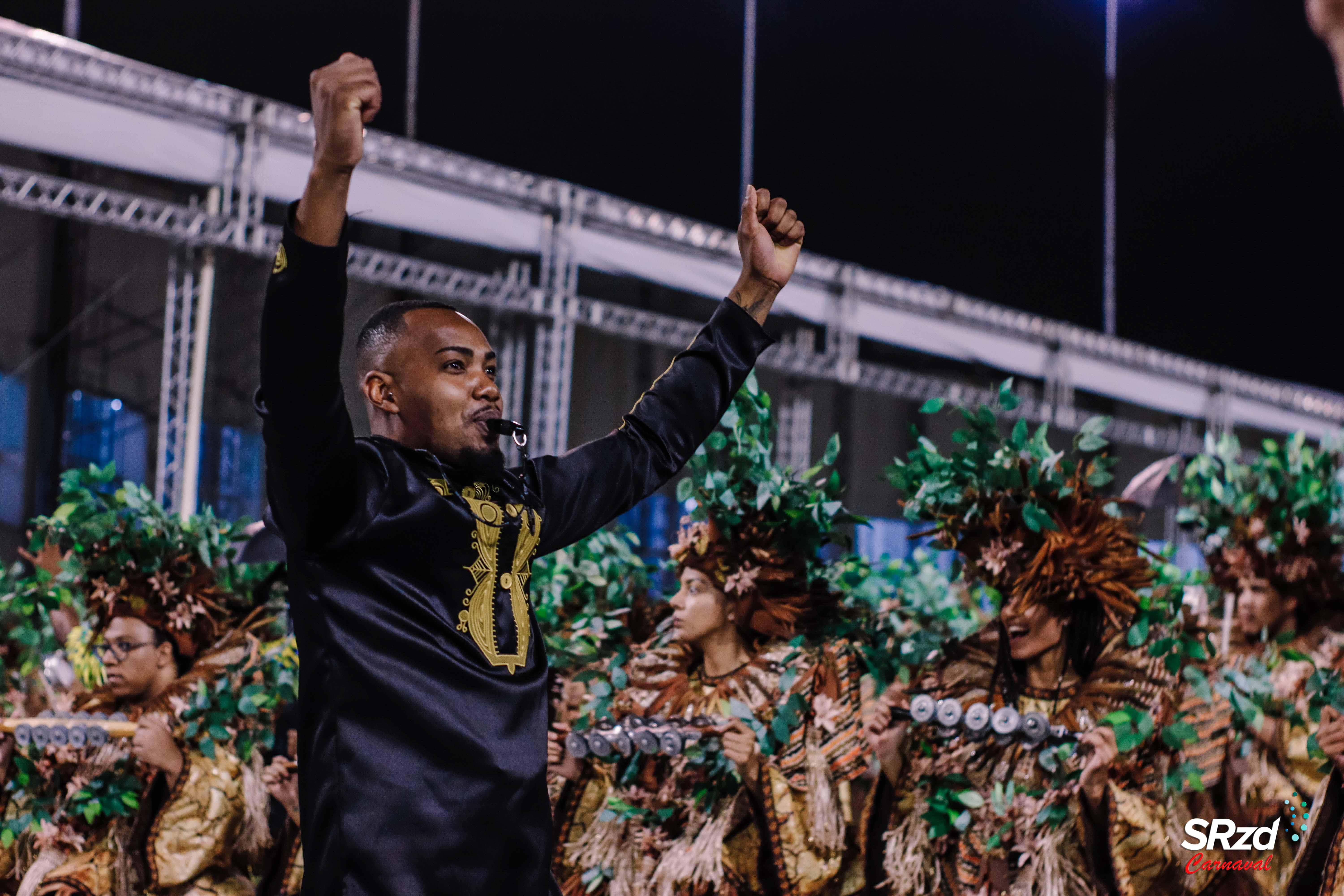 Alexandre Junior, o Ale, no desfile 2022 da Primeira da Cidade Líder. Foto: Bruno Giannelli/SRzd