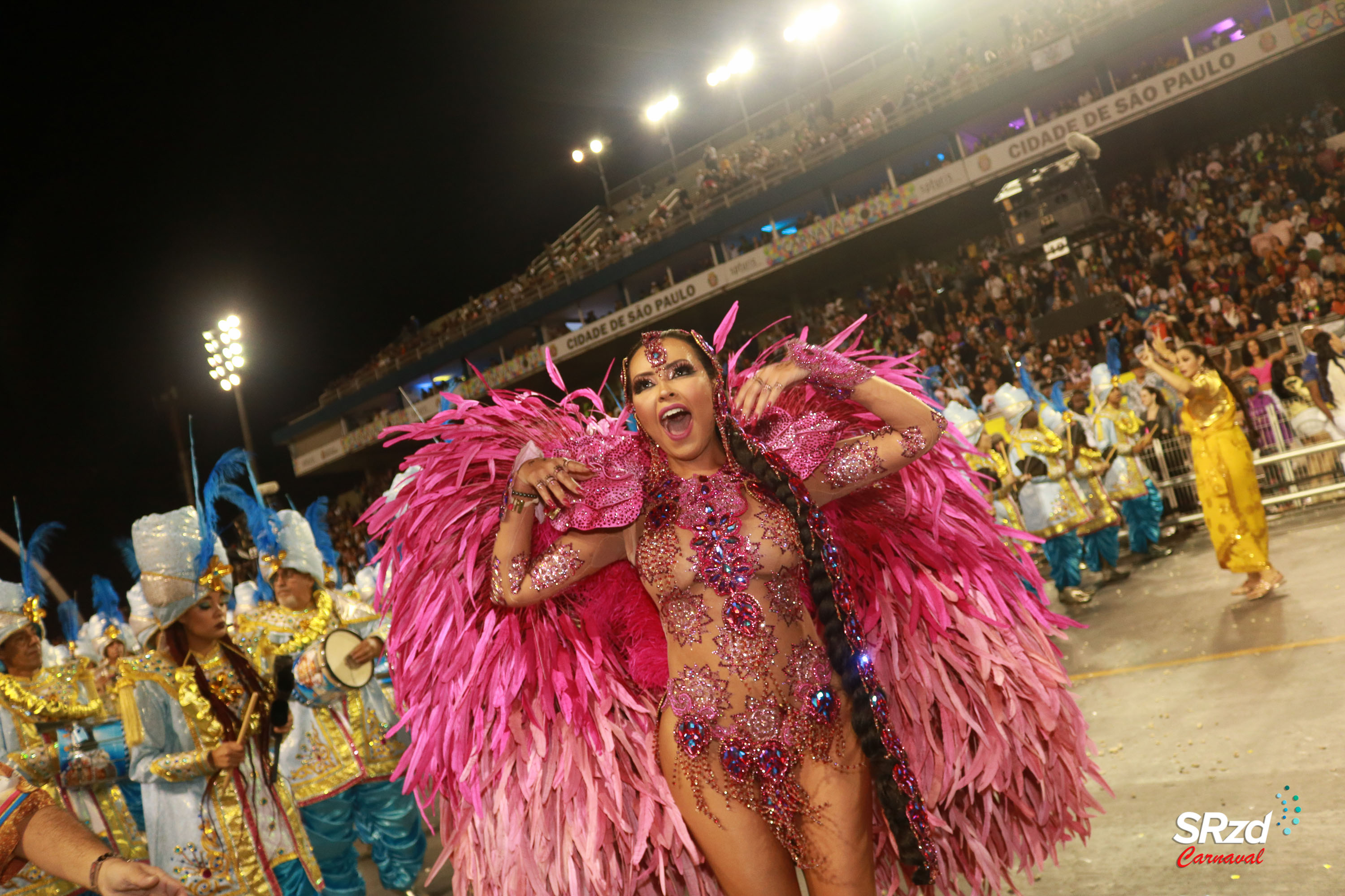 Ana Beatriz Godoi no desfile 2022 da Rosas de Ouro. Foto: Cesar R. Santos/SRzd