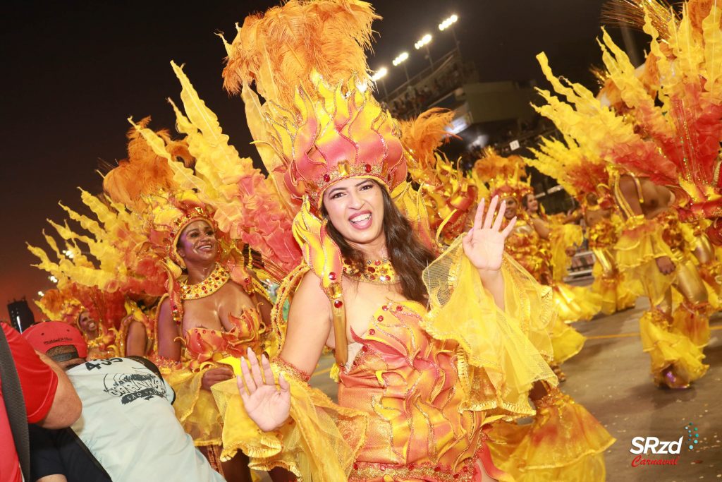 Desfile 2022 da Rosas de Ouro. Foto: Cesar R. Santos/SRzd