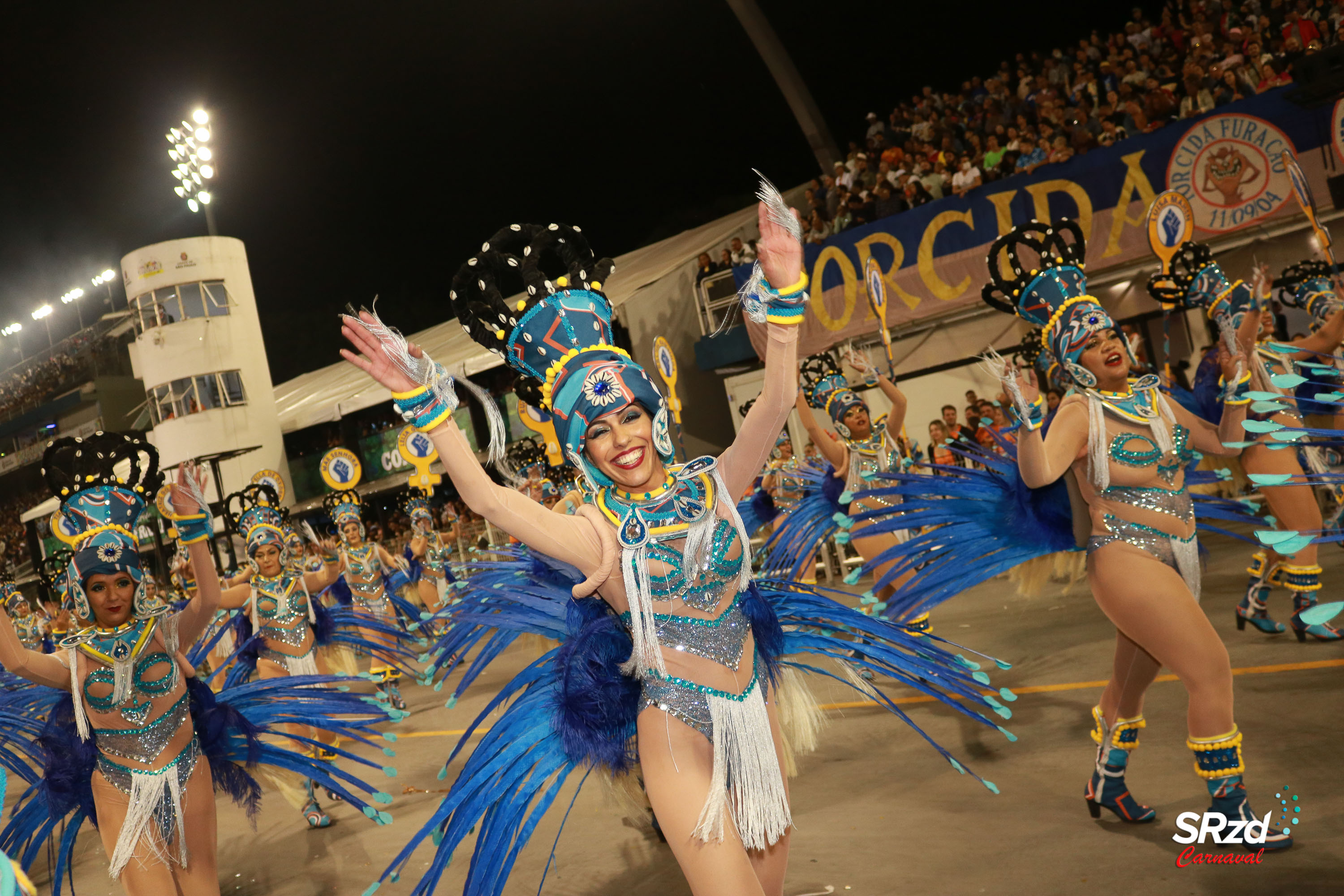 Desfile 2022 da Águia de Ouro. Foto: Cesar R. Santos/SRzd