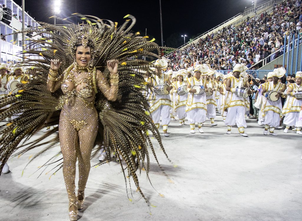 Juliana Souza no desfile União da Ilha 2022. Foto: Bianca Guilherme/SRzd