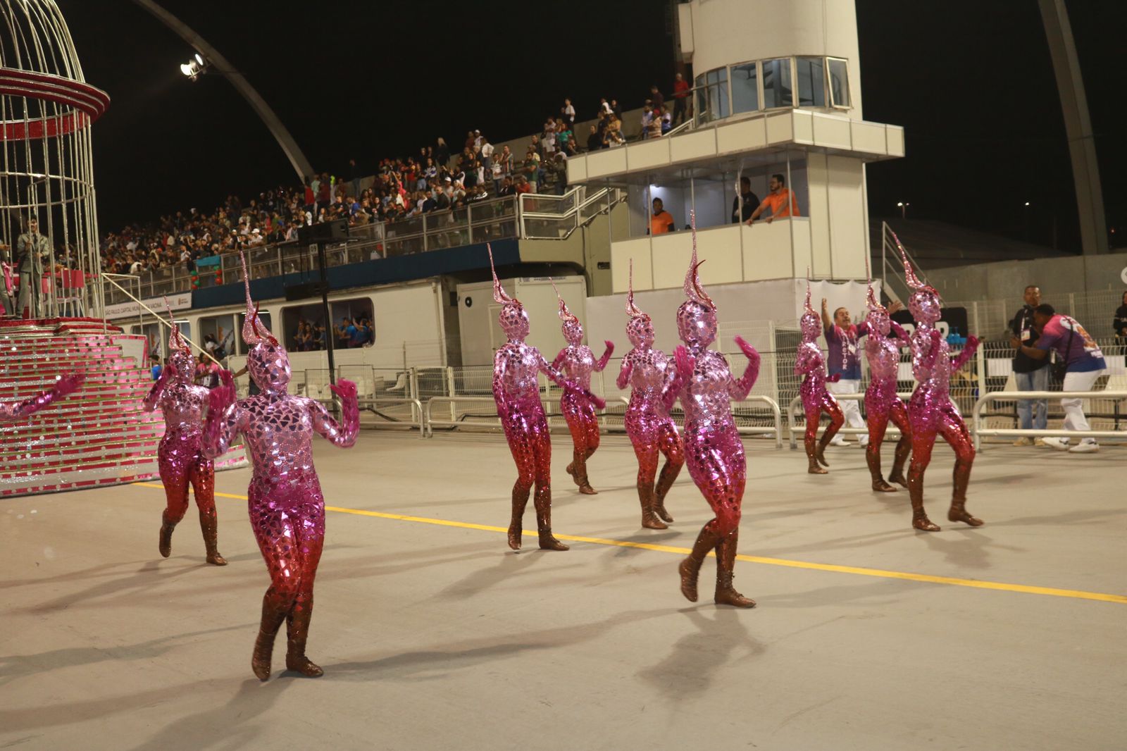 Desfile 2022 da Estrela do Terceiro Milênio. Foto: Cesar R. Santos/SRzd