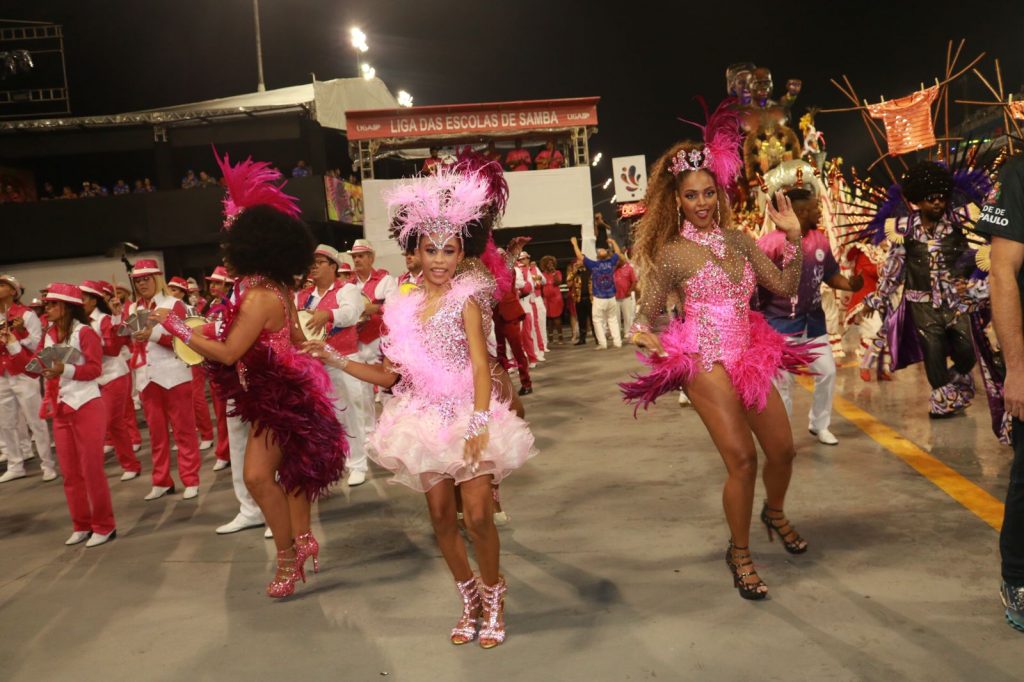 Desfile 2022 da Estrela do Terceiro Milênio. Foto: Cesar R. Santos/SRzd