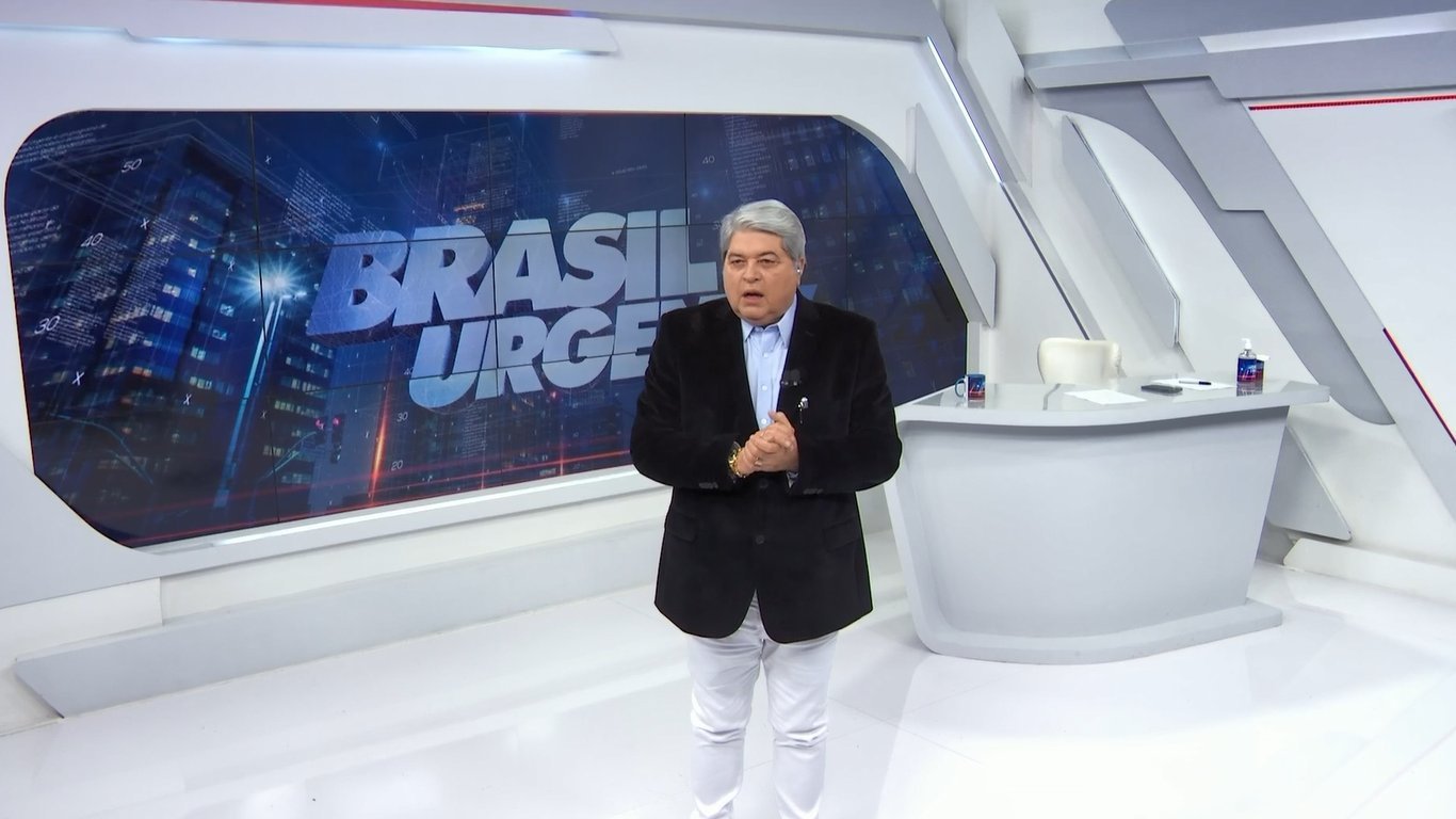 Datena entra no ar e anuncia desistência, agora sem volta, de candidatura em SP