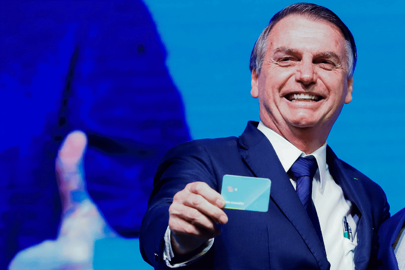 Bolsonaro gastou R$ 21 milhões em dois anos no cartão corporativo, diz revista