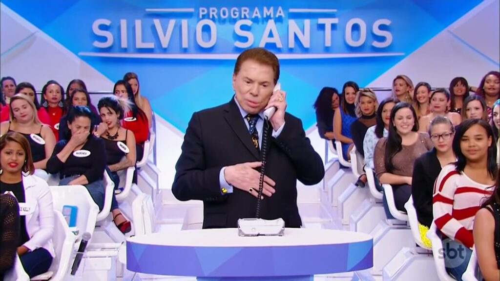 Oi? Sonia Abrão diz ao vivo que Silvio Santos está com HIV