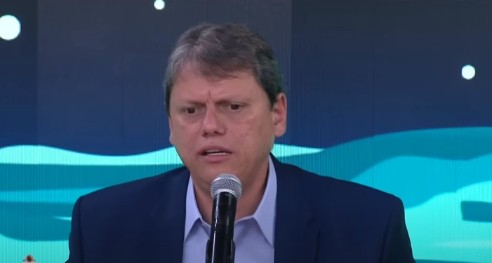 SP: Tarcísio diz que Collor deixou ‘grande legado’; ex-presidente é autor do confisco