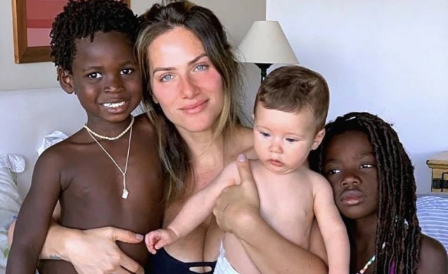 Giovanna Ewbank é impedida de embarcar para Europa com os filhos