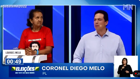 Candidato de Bolsonaro que foi armado em debate desiste da disputa