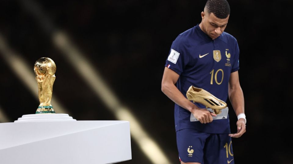 Mbappé quebra o silêncio e se pronuncia após tri mundial da Argentina