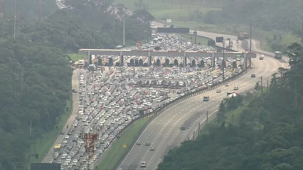 Presente de Natal! Governador de São Paulo não cumpre promessa e aumenta pedágios