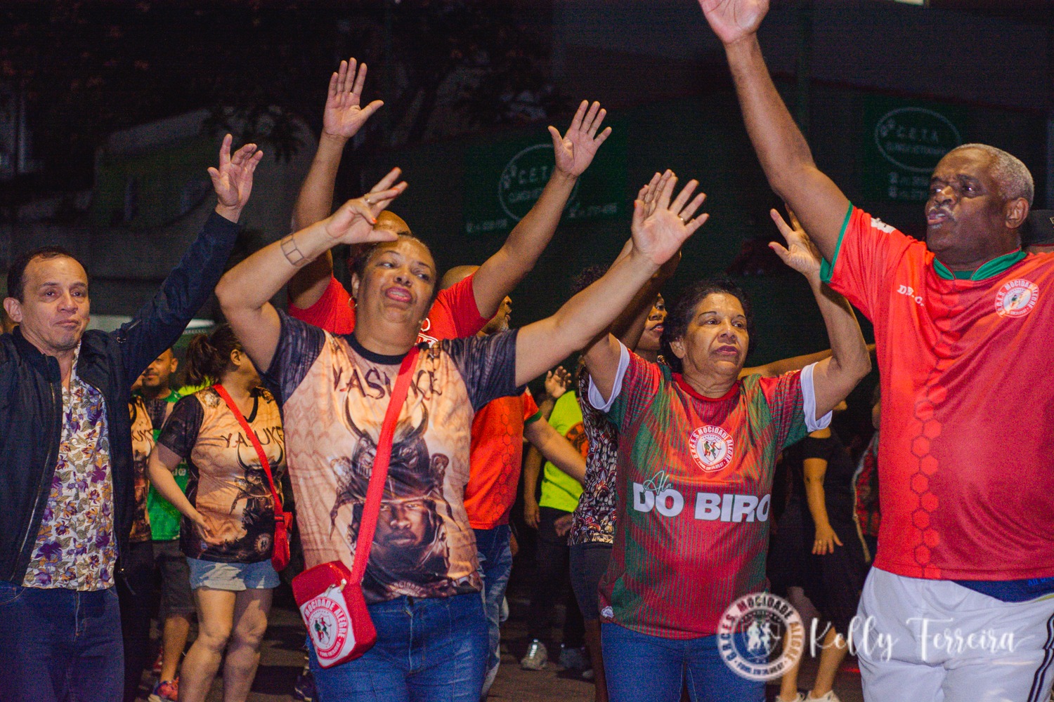 Vem pra rua! Mocidade Alegre convoca comunidade para o primeiro ensaio de rua do ano