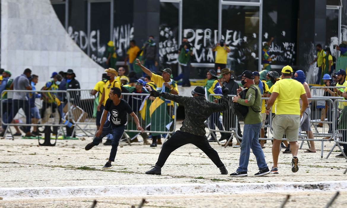 Para Soraya Thronicke, bolsonarismo não é de direita, nem conservador