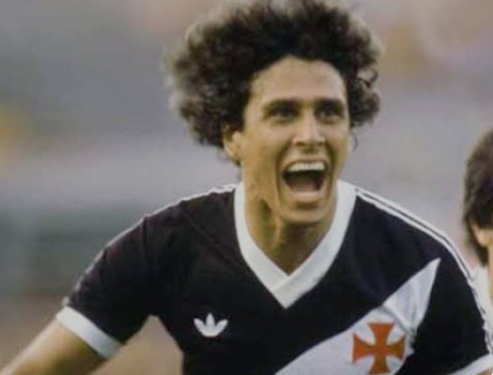 Morre Roberto Dinamite, maior ídolo do Vasco