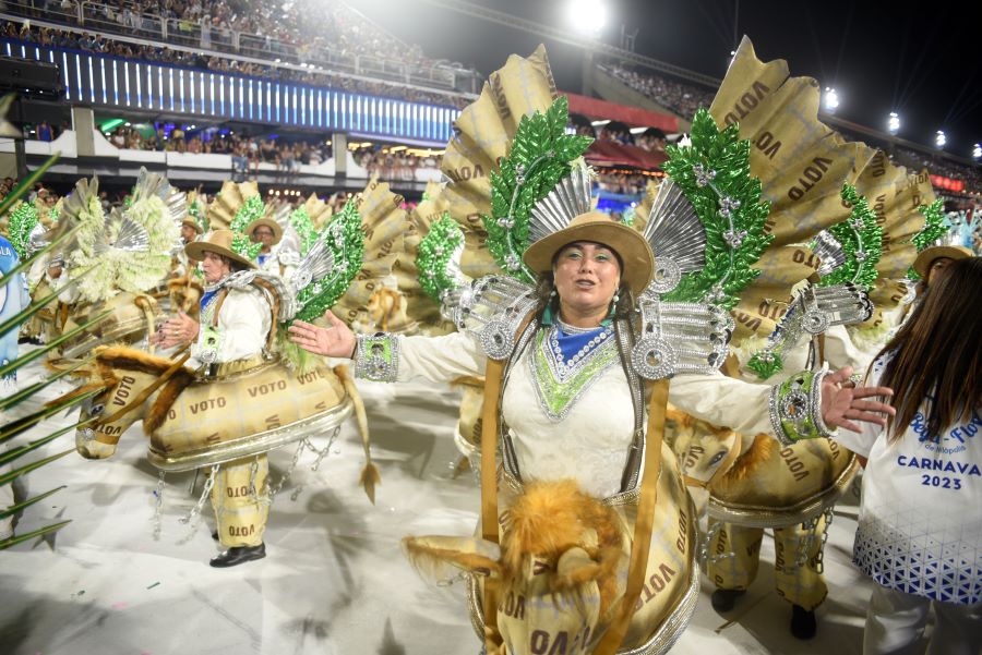 Beija-Flor no Desfile das Campeãs 2023. Foto: Leandro Milton/SRzd