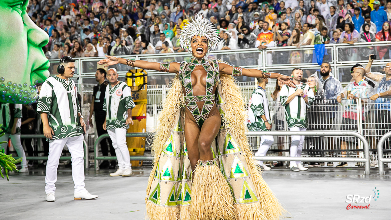 Desfile 2023 da Mocidade Alegre. Foto: Cesar R. Santos/SRzd