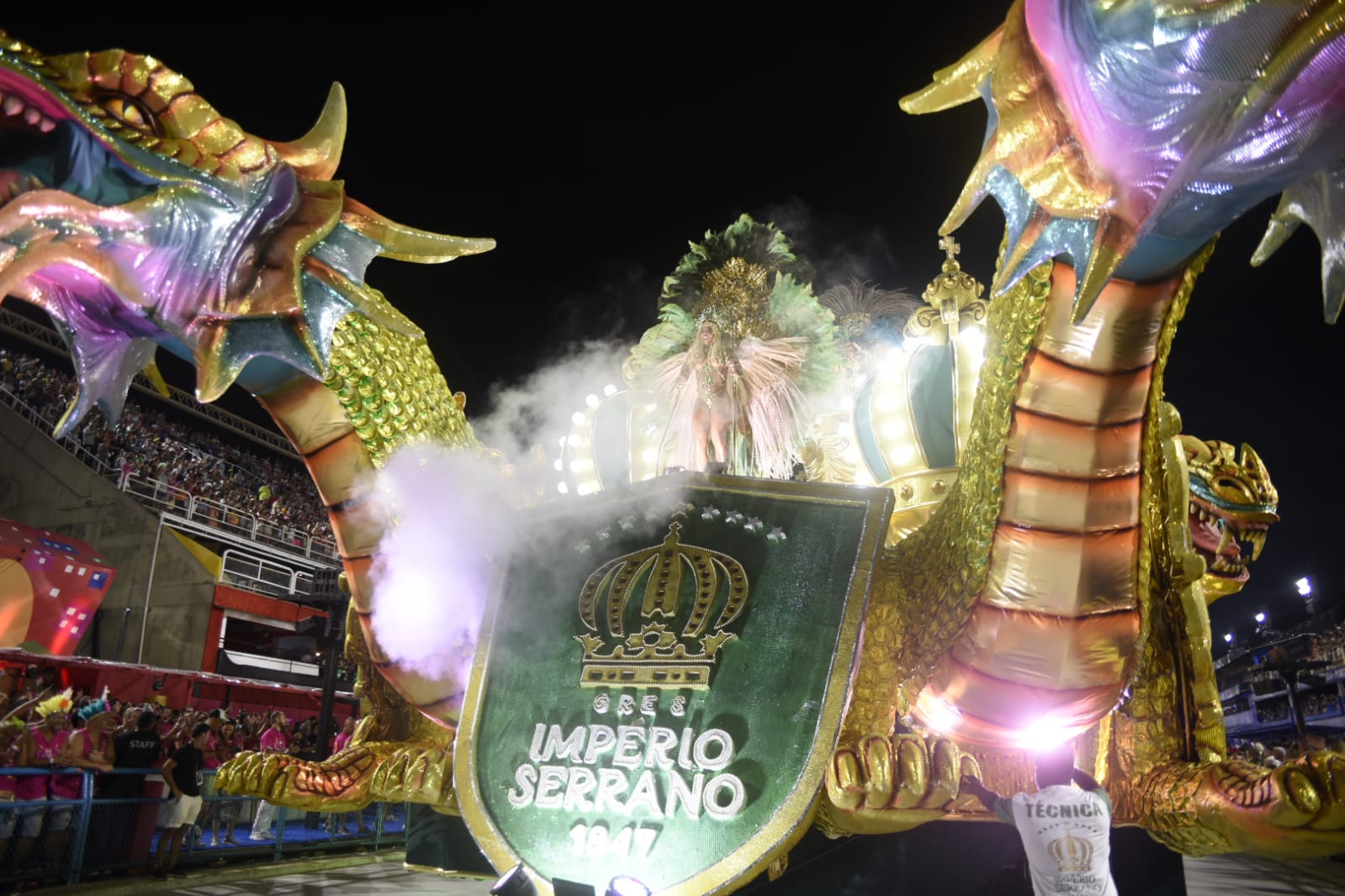 Império Serrano: veja como ficou o samba 2024 na voz do intérprete oficial