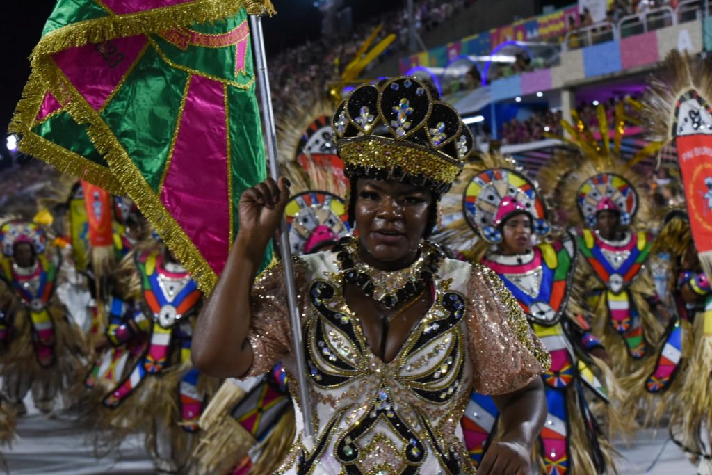 Mangueira no Desfile das Campeãs 2023. Foto: Juliana Dias/SRzd