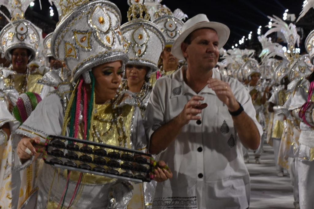 Mangueira no Desfile das Campeãs 2023. Foto: Juliana Dias/SRzd