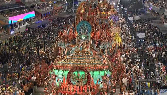 Deslumbrante e correta, Viradouro fecha com chave de ouro desfiles do Rio
