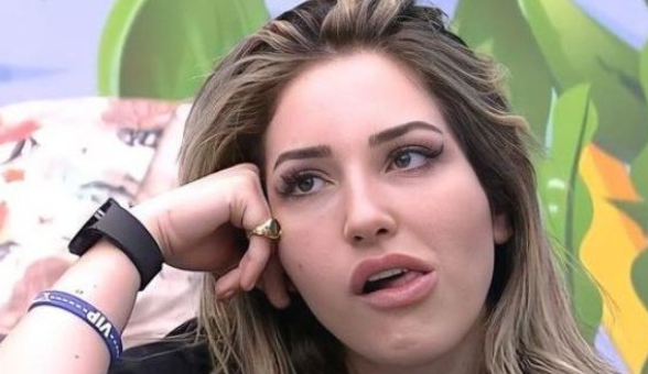 Muito Amanda! Campeã do BBB 23 comete gafe em viagem e não percebe…