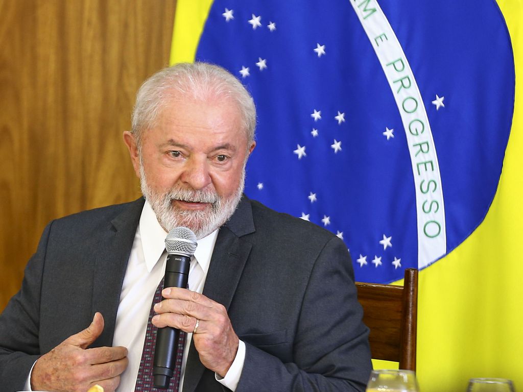 Em nome de Deus: Veja avaliação do governo Lula 3 de acordo com a religião