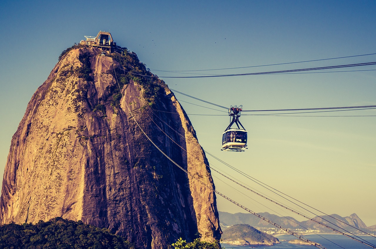 Artigo – Tirolesa no Pão de Açúcar: pode o Iphan autorizar mutilação do bem tombado?