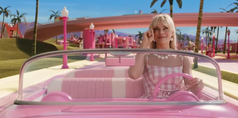 ‘Barbie’: mundo real ou cor-de-rosa?