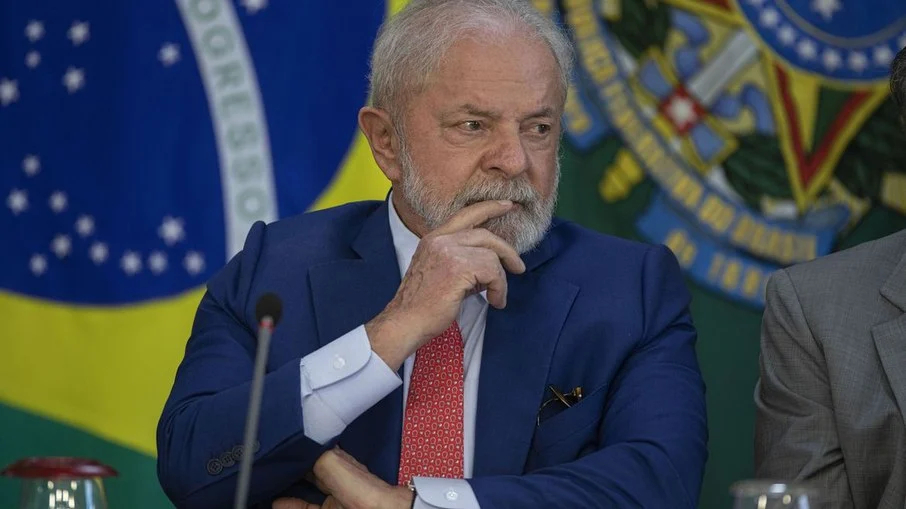 Guerra no exterior, crime organizado aqui; as ações e desafios do governo Lula