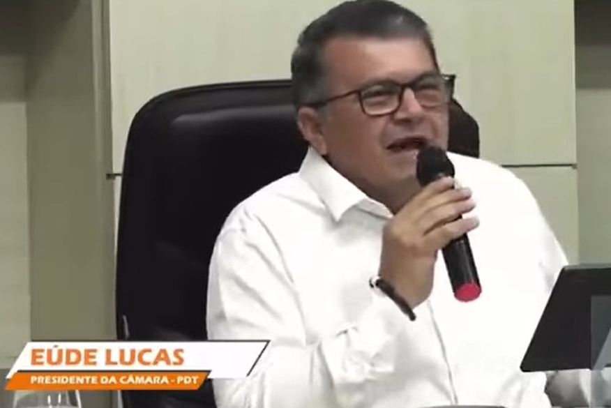 VÍDEO: Vereador diz que autismo se cura ‘na peia e na chibata’ durante sessão