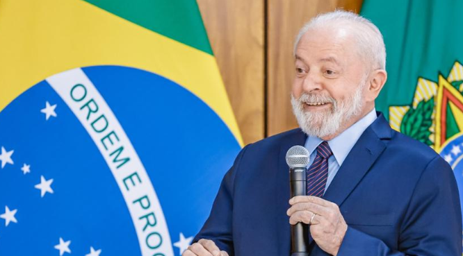 Lula contesta Israel, veto na ONU e defende posição brasileira em conflito