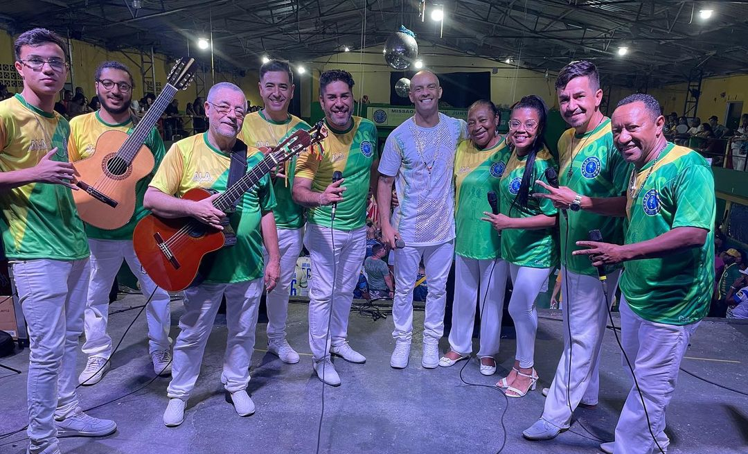 Ouça a versão oficial do samba da Unidos do Peruche para o Carnaval 2024