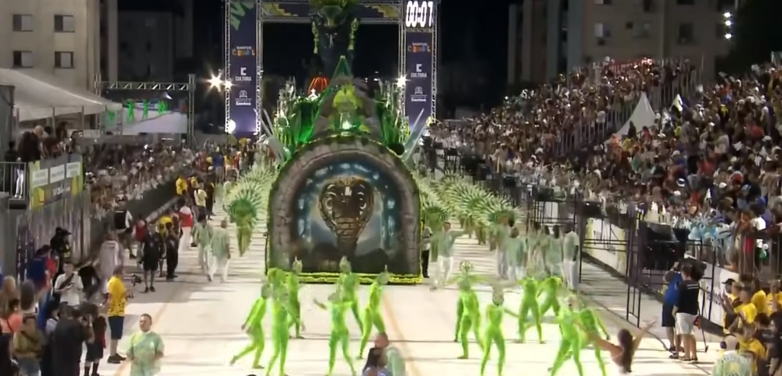 Carnaval de Santos 2024: Unidos dos Morros é tricampeã do Grupo Especial