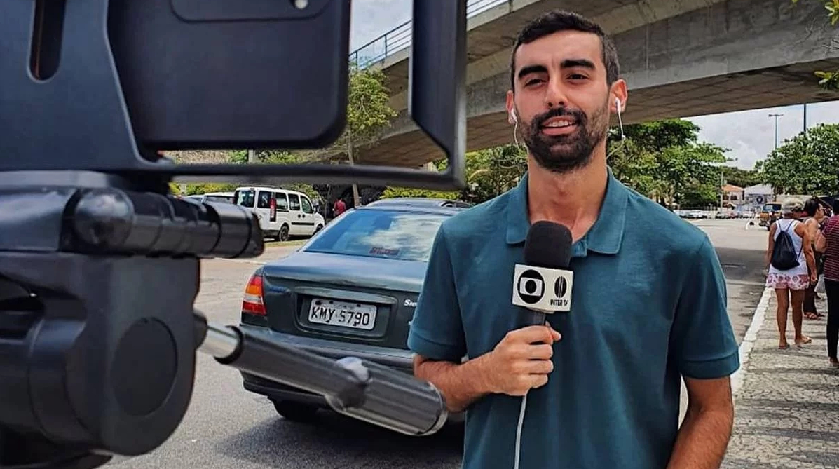 Repórter da Globo é agredido, tem equipamento danificado e faz denúncia