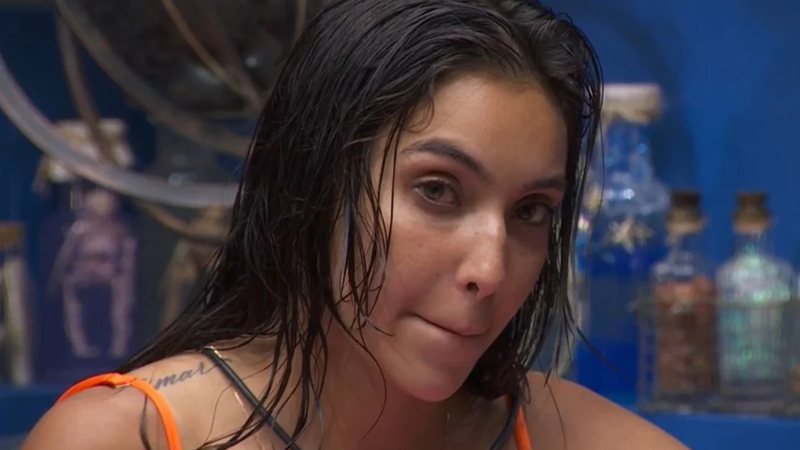 Tadeu Schmidt explica situação de Vanessa Lopes, que cogitou abandonar BBB 24