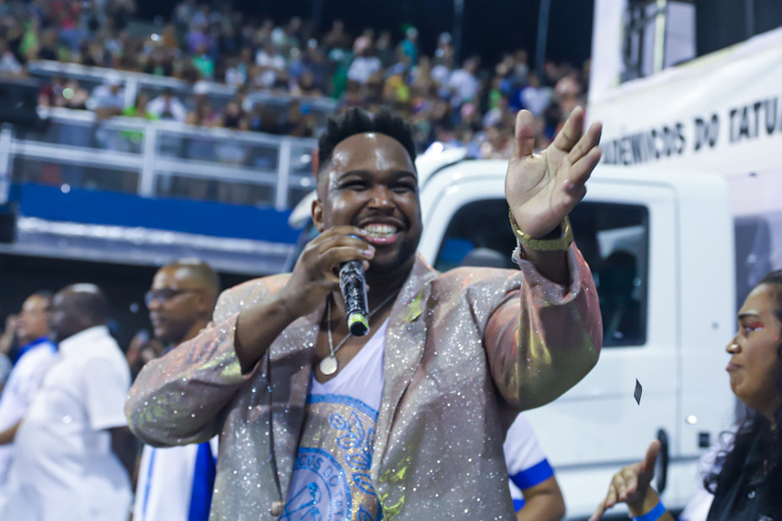 Celsinho Mody canta o samba da Acadêmicos do Tatuapé 2025