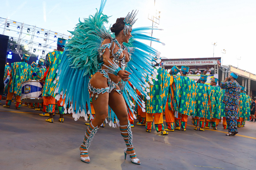 Desfile 2024 da Acadêmicos do Tucuruvi. Foto: Cesar R. Santos/SRzd